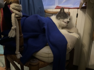 �����с@�O